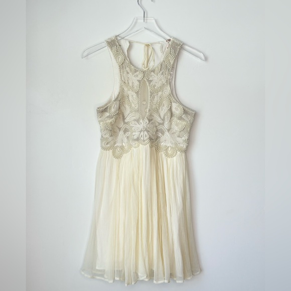 NWT Free People Pearly Embellished Mini Halter Dress Size 2 - Picture 10 of 12